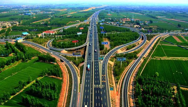 去年5.7亿辆车通行河南高速，今年计划新增高速133公里-3.jpg